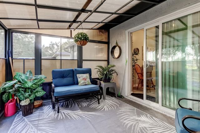 39748 MEADOWOOD LOOP, Zephyrhills, FL 33542