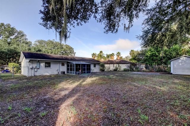 39748 MEADOWOOD LOOP, Zephyrhills, FL 33542