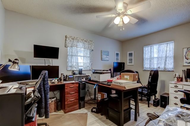 39748 MEADOWOOD LOOP, Zephyrhills, FL 33542