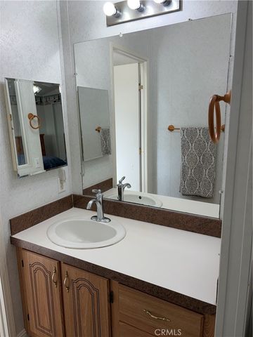 7051 Ellis 10, Huntington Beach, CA 92648