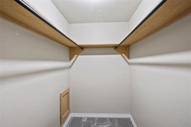 904 University Oaks Boulevard 90, College Station, TX 77840