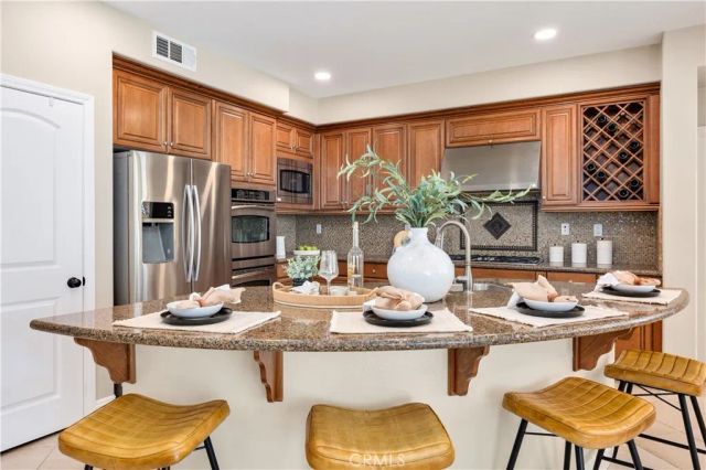 27515 Lock Haven Court, Temecula, CA 92591