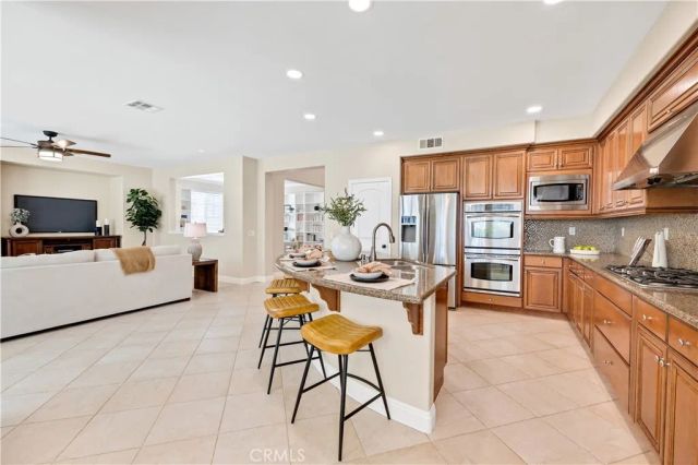 27515 Lock Haven Court, Temecula, CA 92591