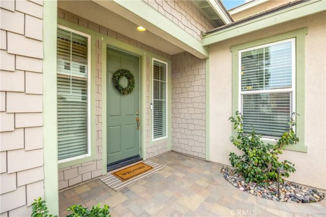 27515 Lock Haven Court, Temecula, CA 92591