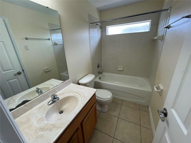 1406 VISTA DEL LAGO BOULEVARD, Dundee, FL 33838