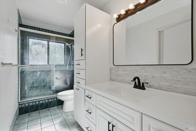 6963 Panoramic Dr, Lucerne, CA 95458