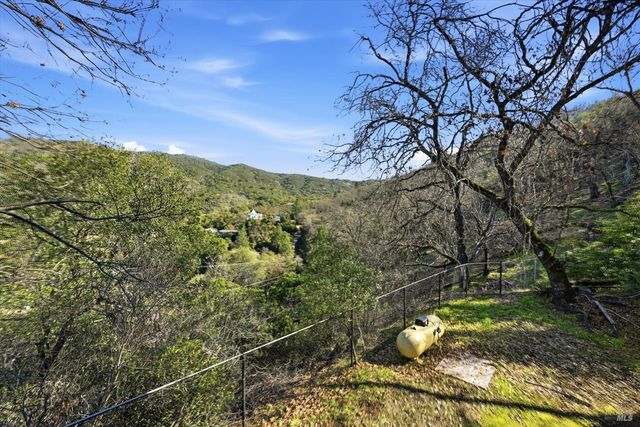 6963 Panoramic Dr, Lucerne, CA 95458