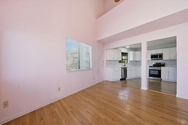 6963 Panoramic Dr, Lucerne, CA 95458