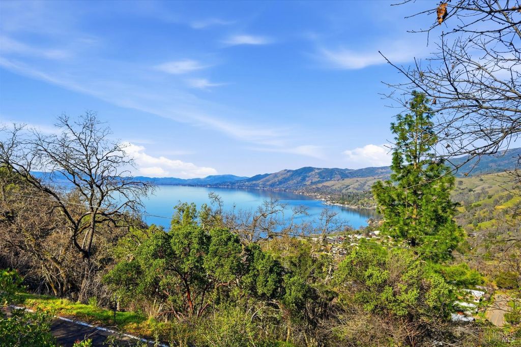 6963 Panoramic Dr, Lucerne, CA 95458