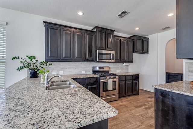 1837 Finch Trail, Argyle, TX 76226