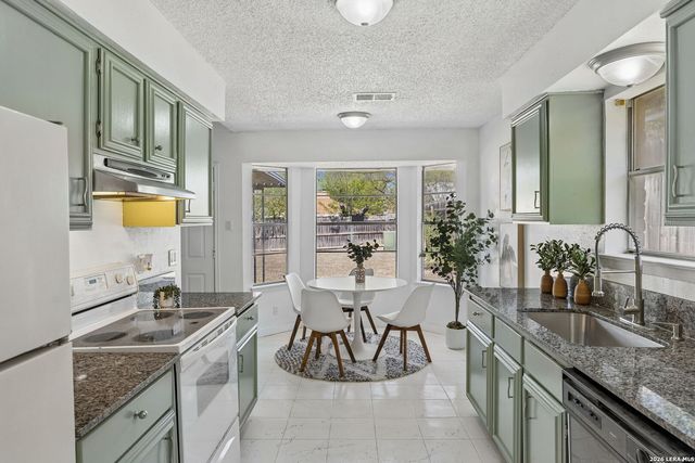 6411 Green Top, San Antonio, TX 78233