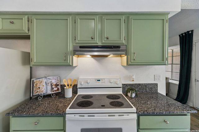 6411 Green Top, San Antonio, TX 78233