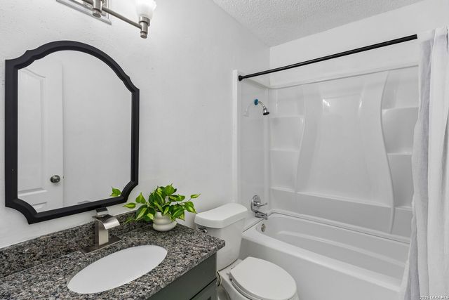 6411 Green Top, San Antonio, TX 78233