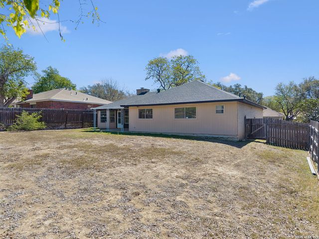 6411 Green Top, San Antonio, TX 78233