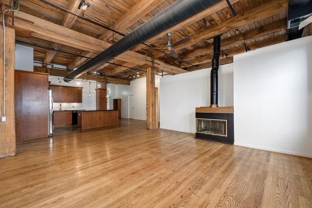 331 S PEORIA Street 405, Chicago, IL 60607