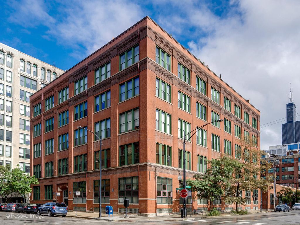 331 S PEORIA Street 405, Chicago, IL 60607
