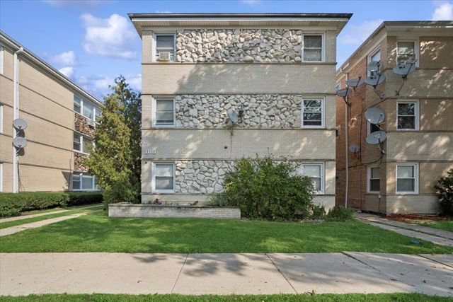 8646 W Berwyn Avenue 1N, Chicago, IL 60656