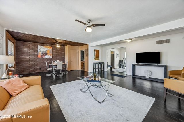 426 AIKEN Road, Jacksonville, FL 32216