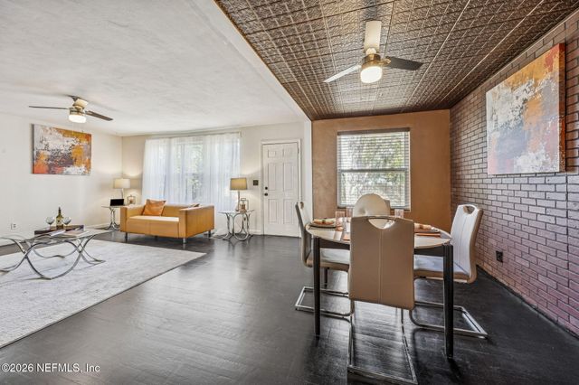 426 AIKEN Road, Jacksonville, FL 32216