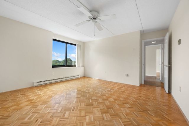 51 Melrose St 5F, Melrose, MA 02176