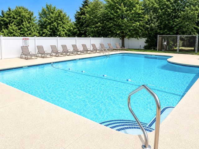 51 Melrose St 5F, Melrose, MA 02176