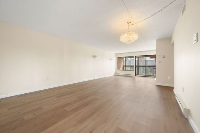 51 Melrose St 5F, Melrose, MA 02176