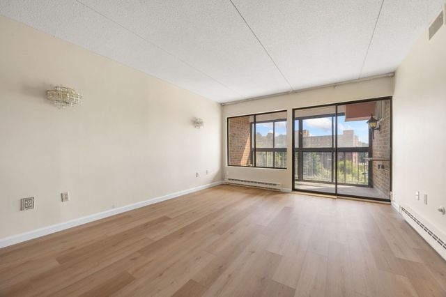 51 Melrose St 5F, Melrose, MA 02176