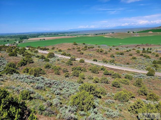 L17B5 Outlaw Pass, Menan, ID 83434