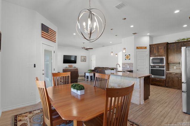 710 Stars And Stripes, Fischer, TX 78623