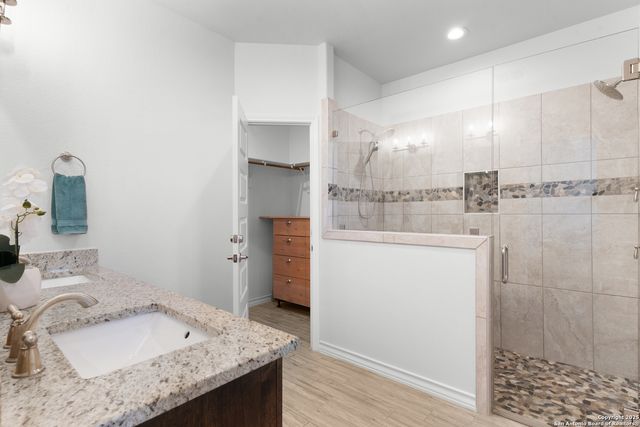 710 Stars And Stripes, Fischer, TX 78623