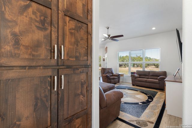 710 Stars And Stripes, Fischer, TX 78623