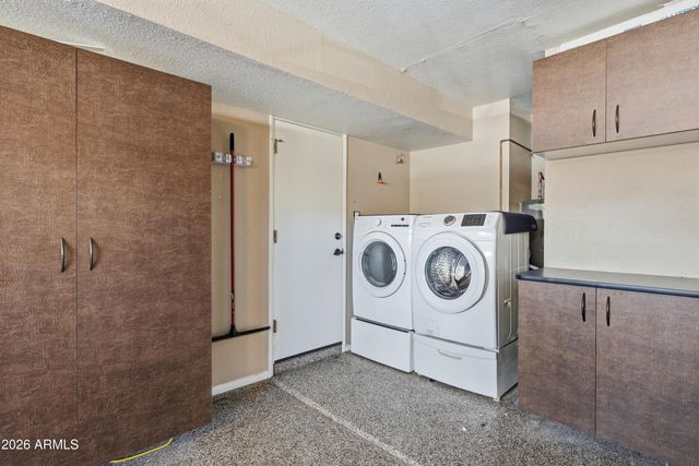 6119 E HARVARD Street E, Scottsdale, AZ 85257