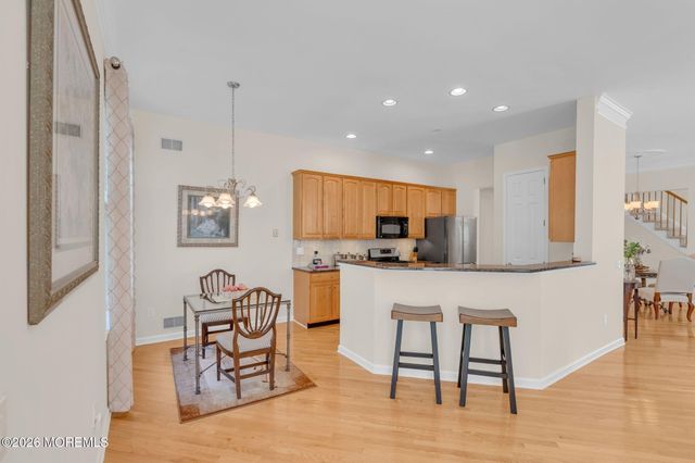 44 Winged Foot Road, Jackson, NJ 08527