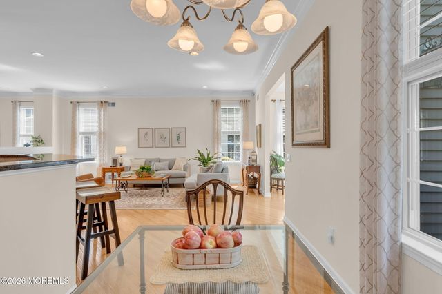 44 Winged Foot Road, Jackson, NJ 08527