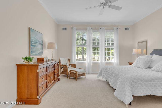 44 Winged Foot Road, Jackson, NJ 08527