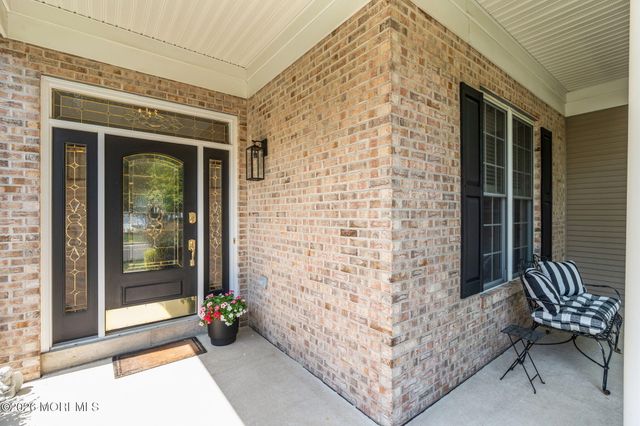 44 Winged Foot Road, Jackson, NJ 08527