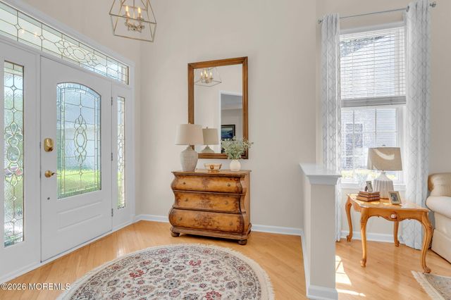 44 Winged Foot Road, Jackson, NJ 08527