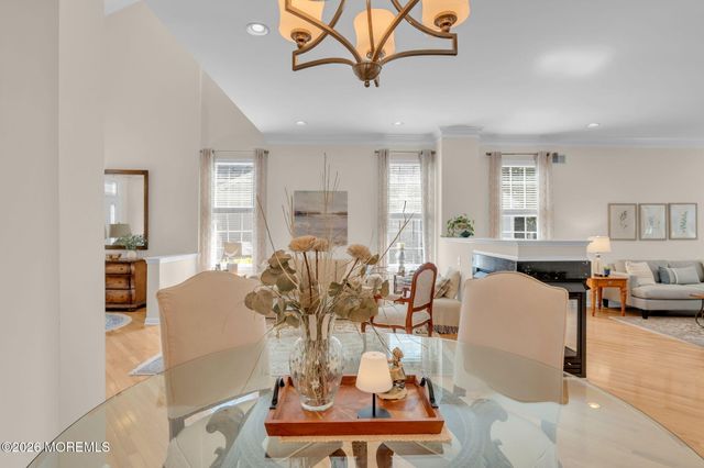 44 Winged Foot Road, Jackson, NJ 08527