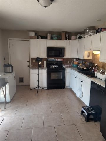 4828 NW Williams Ave, Lawton, OK 73505