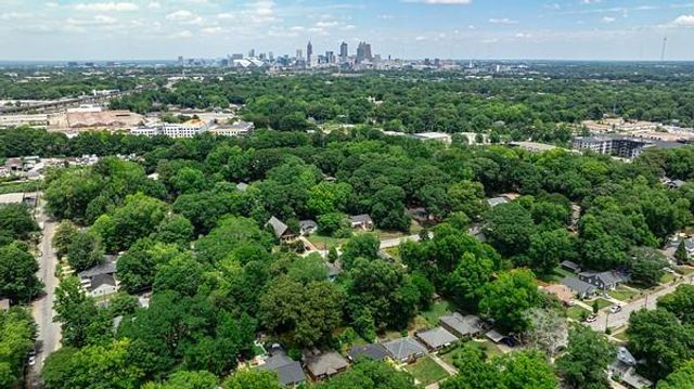 849 Erin Avenue SW, Atlanta, GA 30310