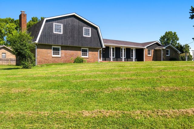 110 Highlander Dr, Hendersonville, TN 37075