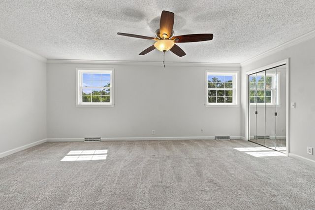 110 Highlander Dr, Hendersonville, TN 37075