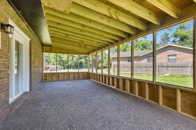 110 Highlander Dr, Hendersonville, TN 37075