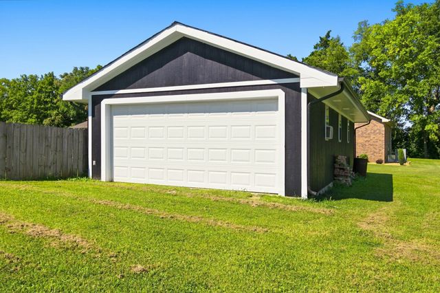110 Highlander Dr, Hendersonville, TN 37075