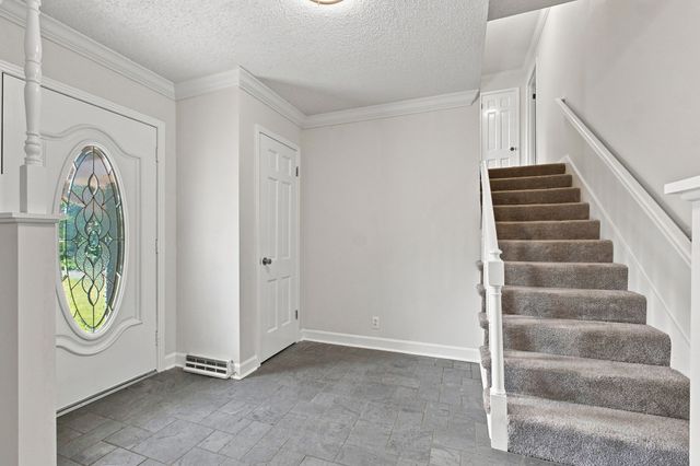 110 Highlander Dr, Hendersonville, TN 37075