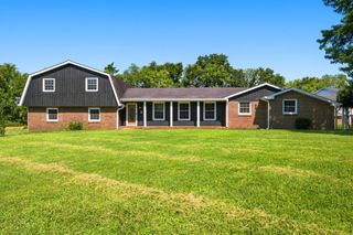 110 Highlander Dr, Hendersonville, TN 37075