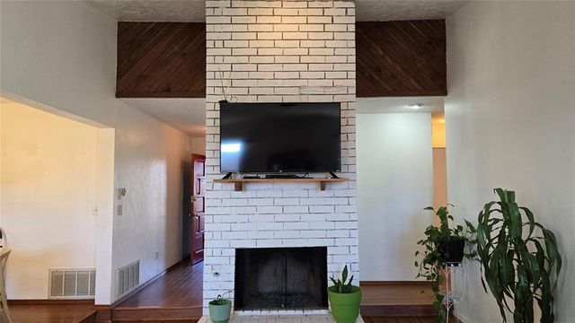 516 Elmcrest Drive, Norman, OK 73071