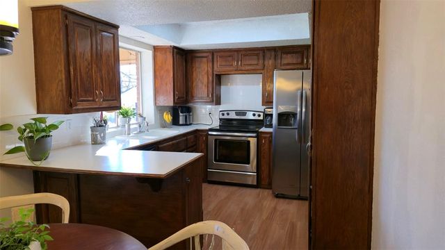 516 Elmcrest Drive, Norman, OK 73071