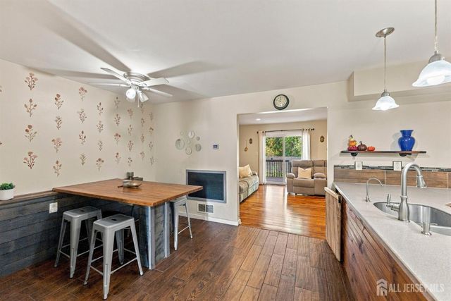 13 Forest Garden Drive, Matawan, NJ 07747