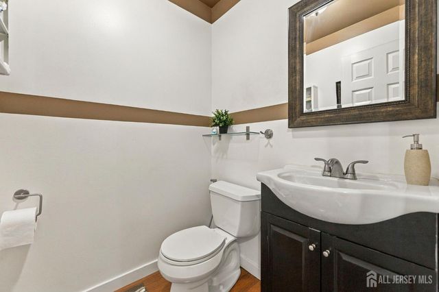 13 Forest Garden Drive, Matawan, NJ 07747